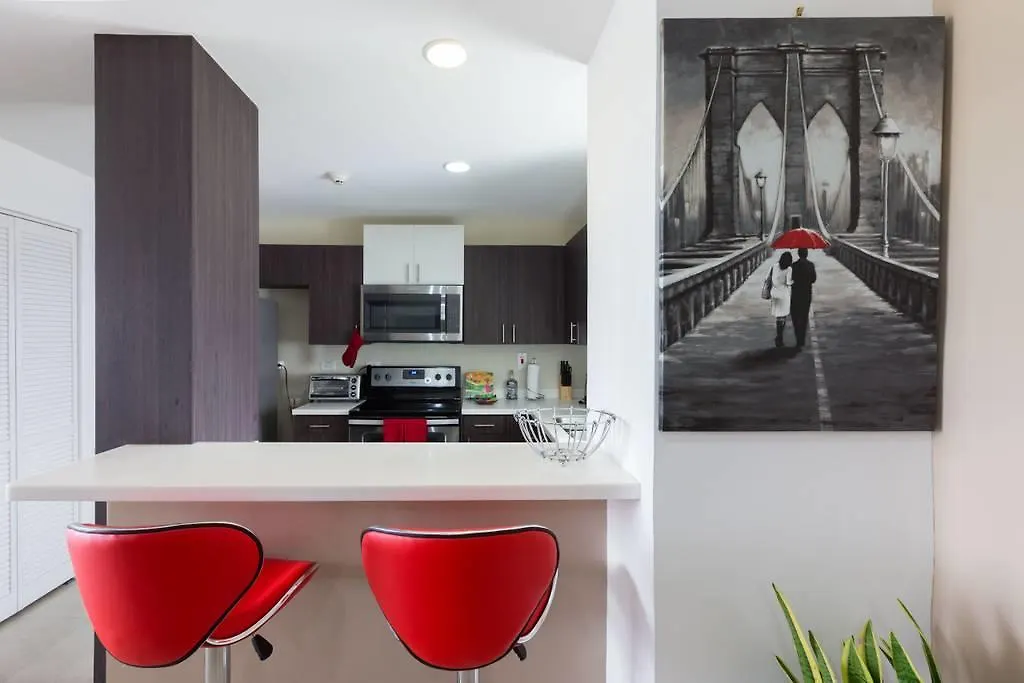 The Brompton'S Luxury Apartment 킹스톤