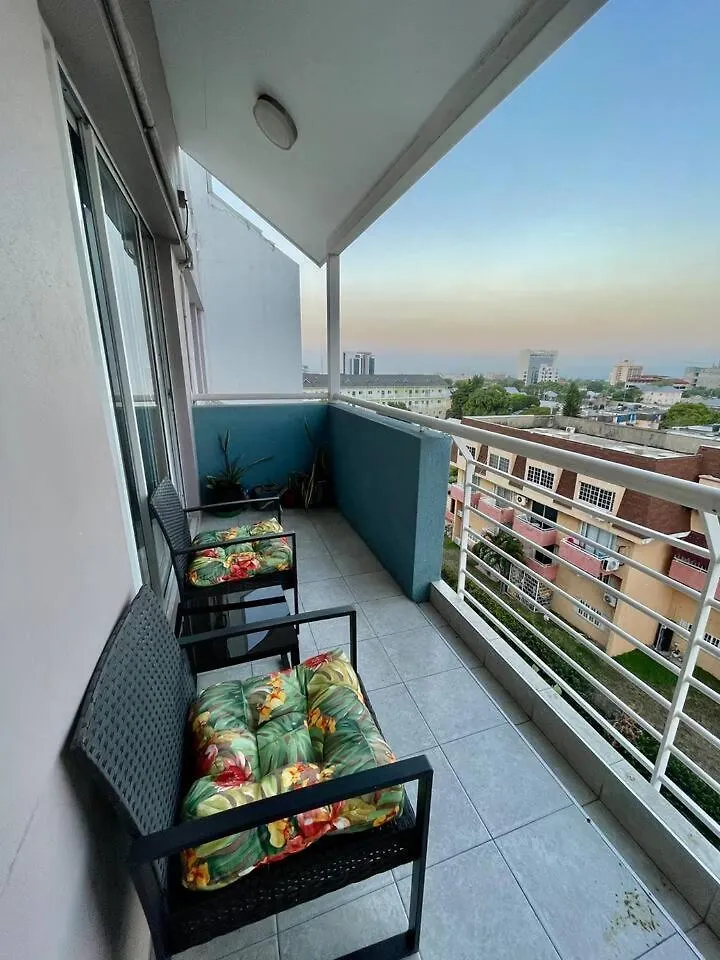 The Brompton'S Luxury Apartment Kingston Giamaica