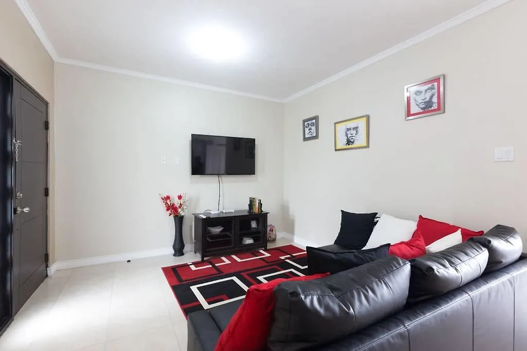 The Brompton'S Luxury Apartment Kingston
